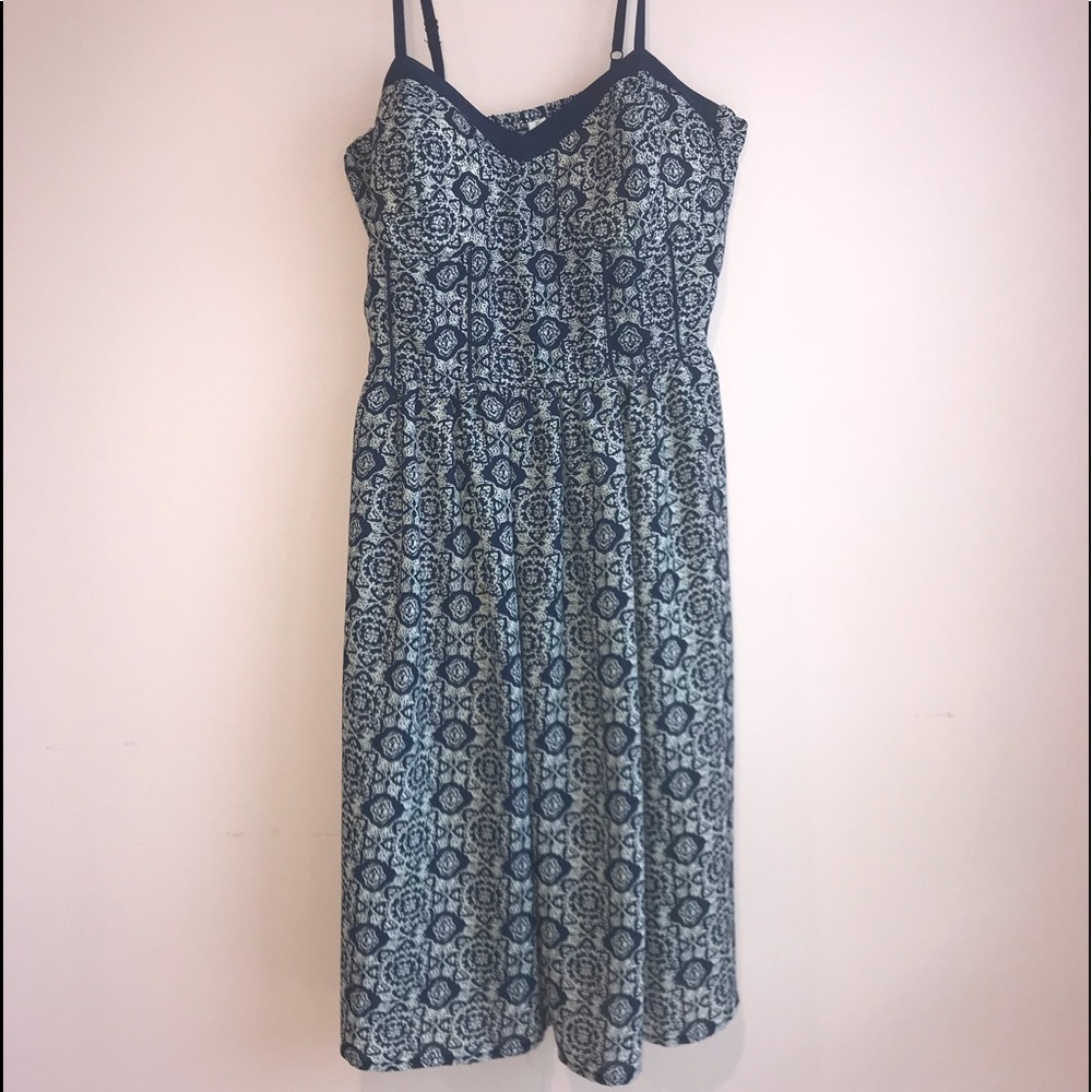 Beautiful navy  and white summer dress